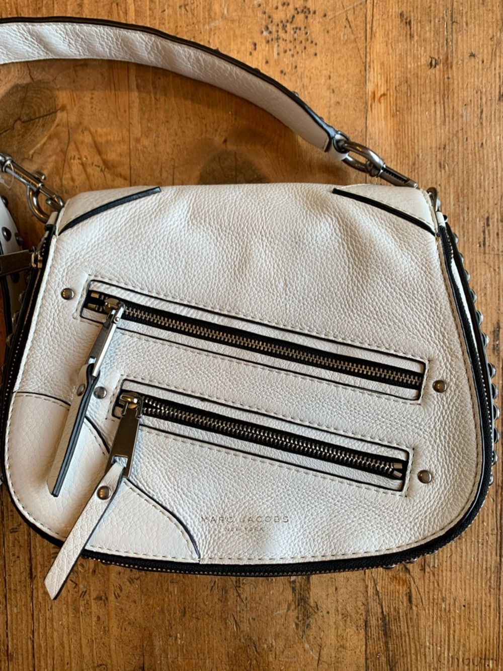 Marc Jacobs White Pebbled Leather Crossbody Bag with Zip Front Pockets
